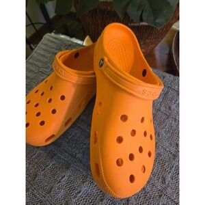 CROCS - Men's Size 13 Classic Clog Orange Water Shoes Sandals Comfort